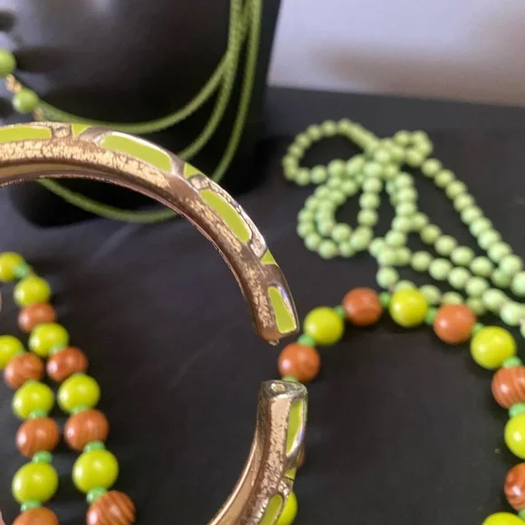 Green. Green. Green and Green & Wood Beaded Necklaces and Bracelet - Picture 11 of 12